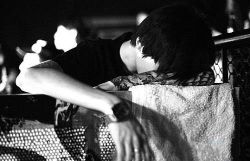 对不起，对方已经把你删除，请重新添加!_